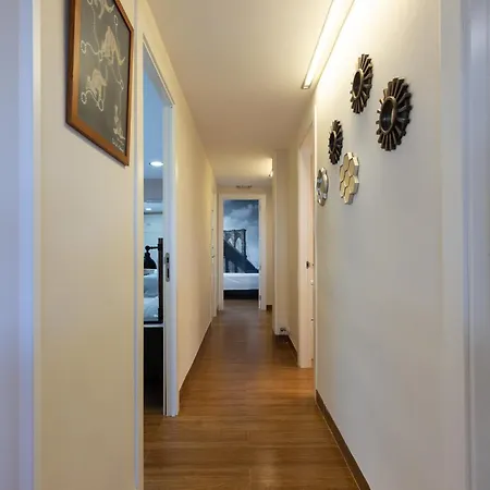 Tous 1 - Only Families * Σαλού